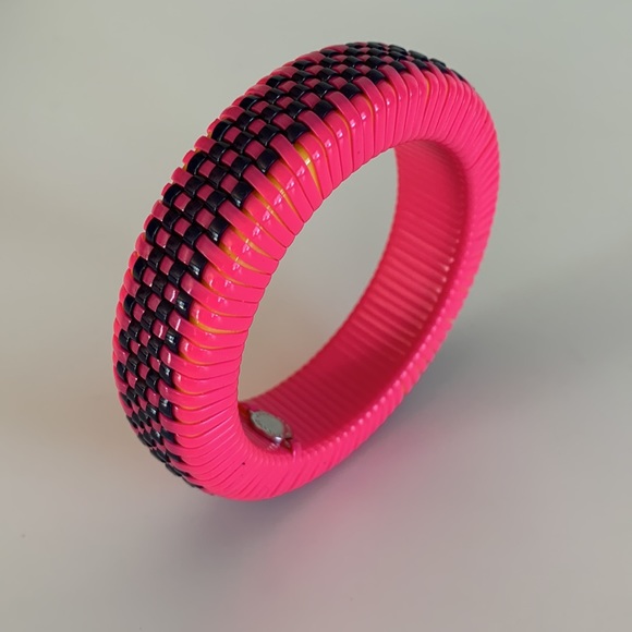 Hot Pink Braided Lanyard Bangle - Picture 1 of 3